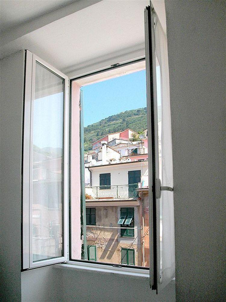Camere La Torre ヴェルナッツァ エクステリア 写真